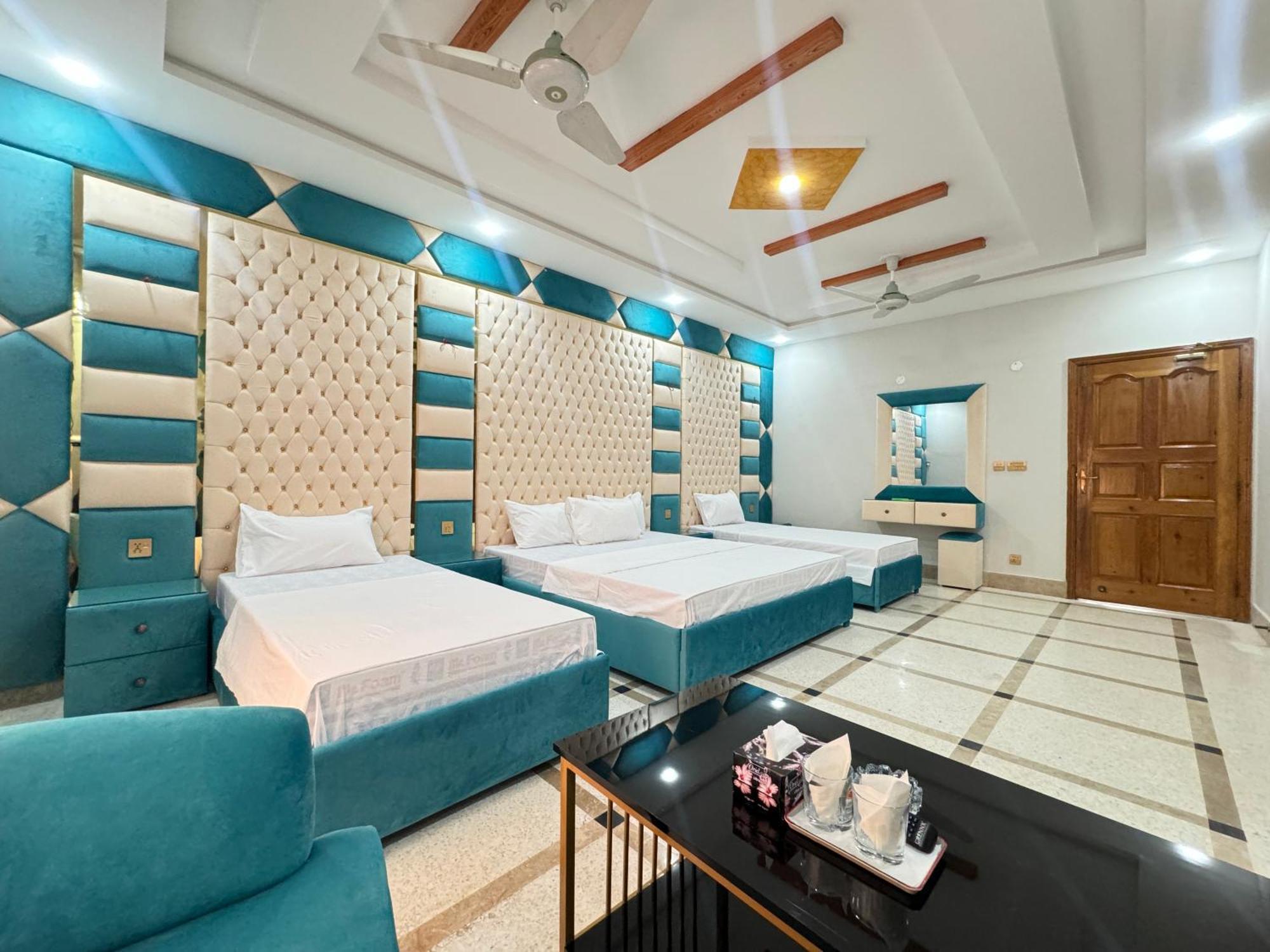 Royal Executive Inn Guest House イスラマバード エクステリア 写真