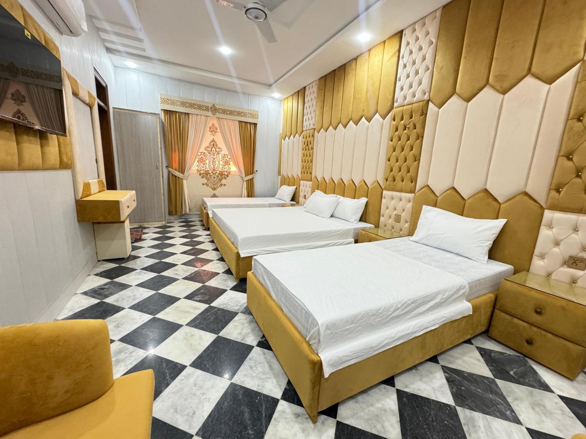 Royal Executive Inn Guest House イスラマバード エクステリア 写真