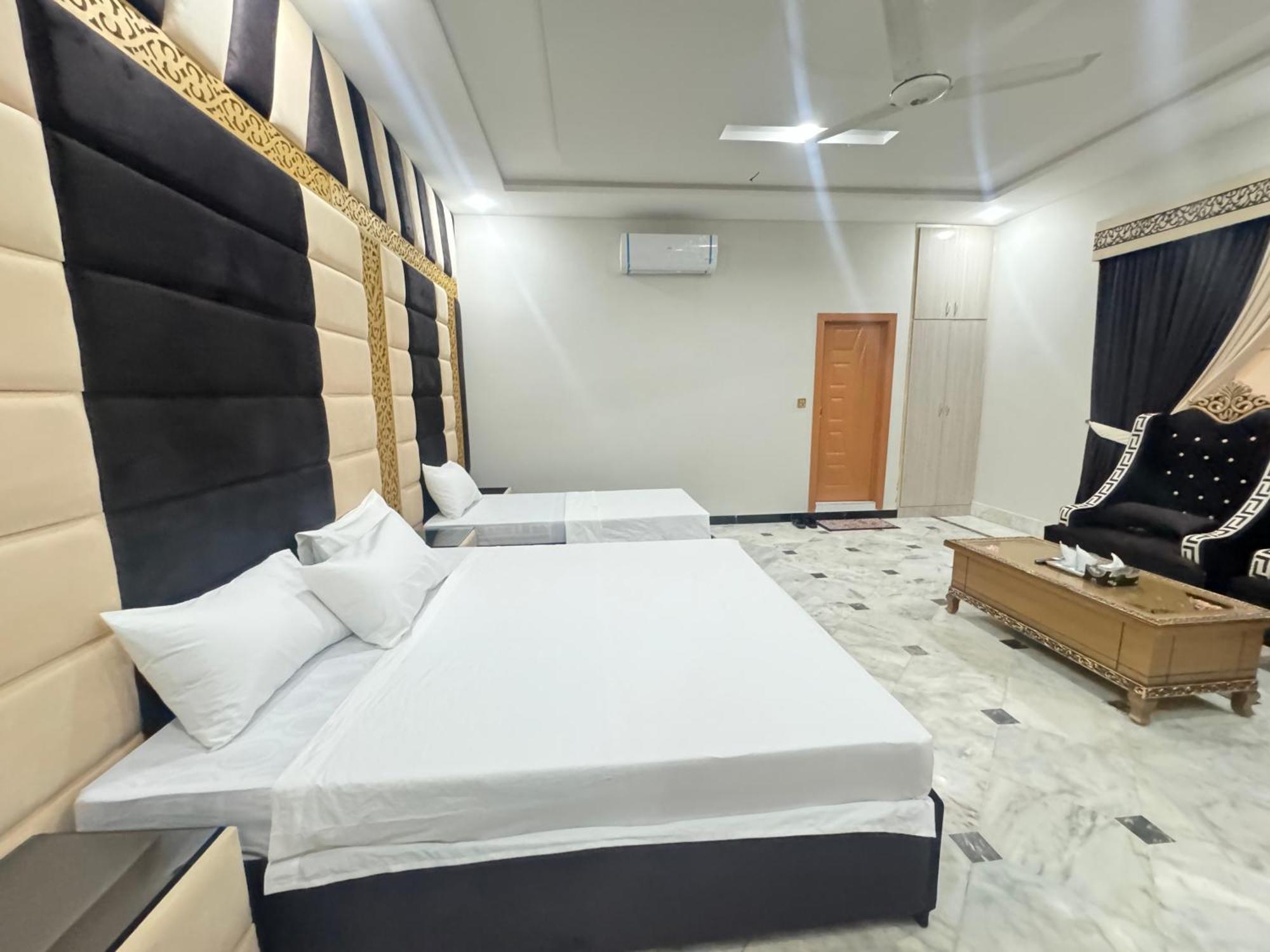 Royal Executive Inn Guest House イスラマバード エクステリア 写真