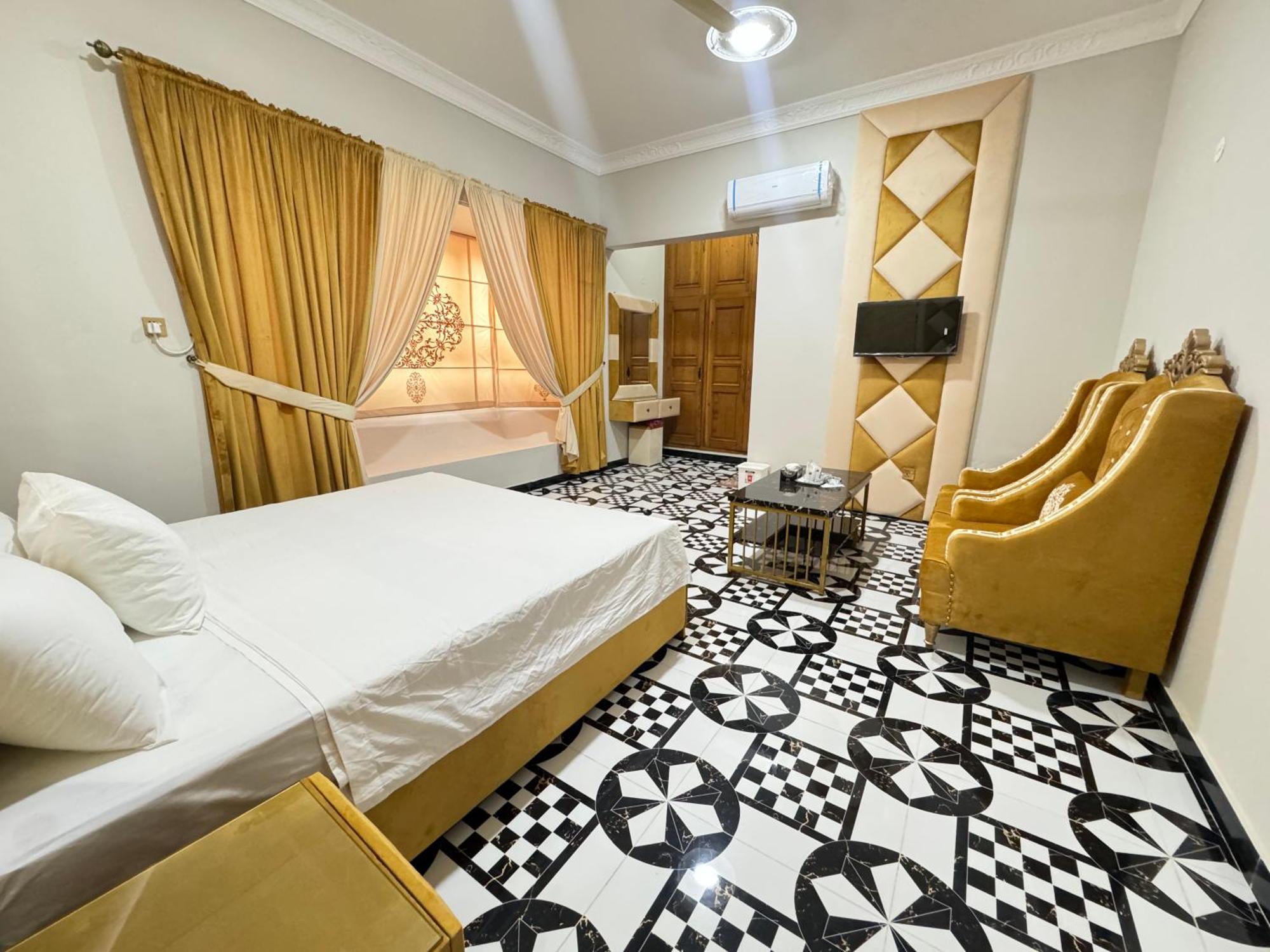 Royal Executive Inn Guest House イスラマバード エクステリア 写真